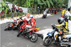 Open Road Race di jalan Baru Kuningan.